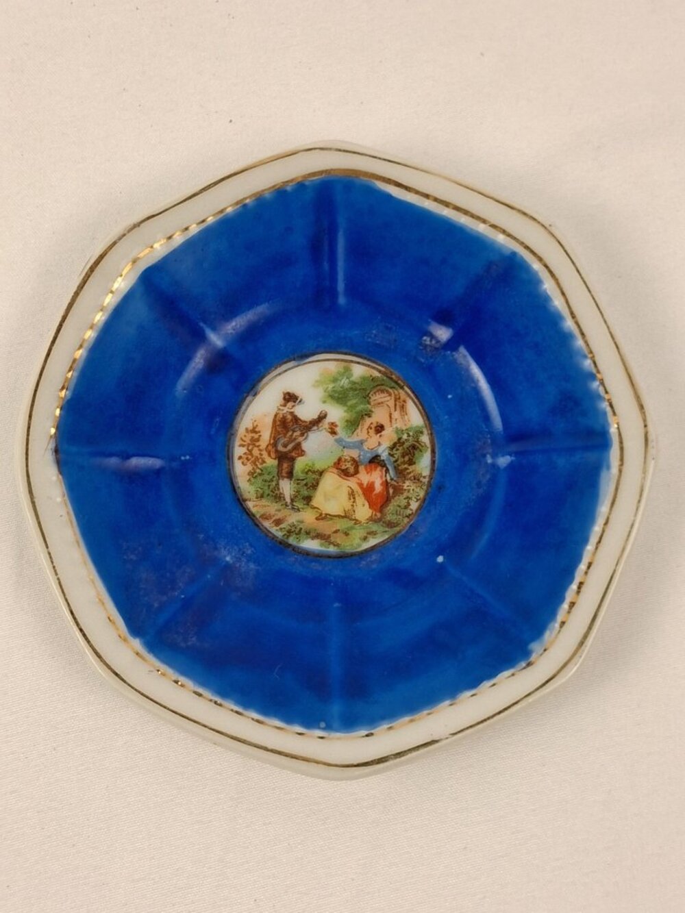 VTG HKATO Blue Porcelain Demitasse Teacup & Saucer Romantic Scene & Gold Accents - Picture 6 of 16